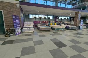 Фирменный магазин «КОРОНА», ул. Демская 43 (ТЦ «Дачник») Фирменный магазин «КОРОНА», ул. Демская 43 (ТЦ «Дачник»)